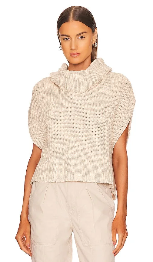 525 Cate Sleeveless Turtleneck Sweater in Cream