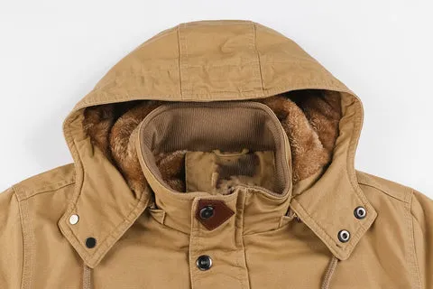 BACKWOODS | Commander Coat