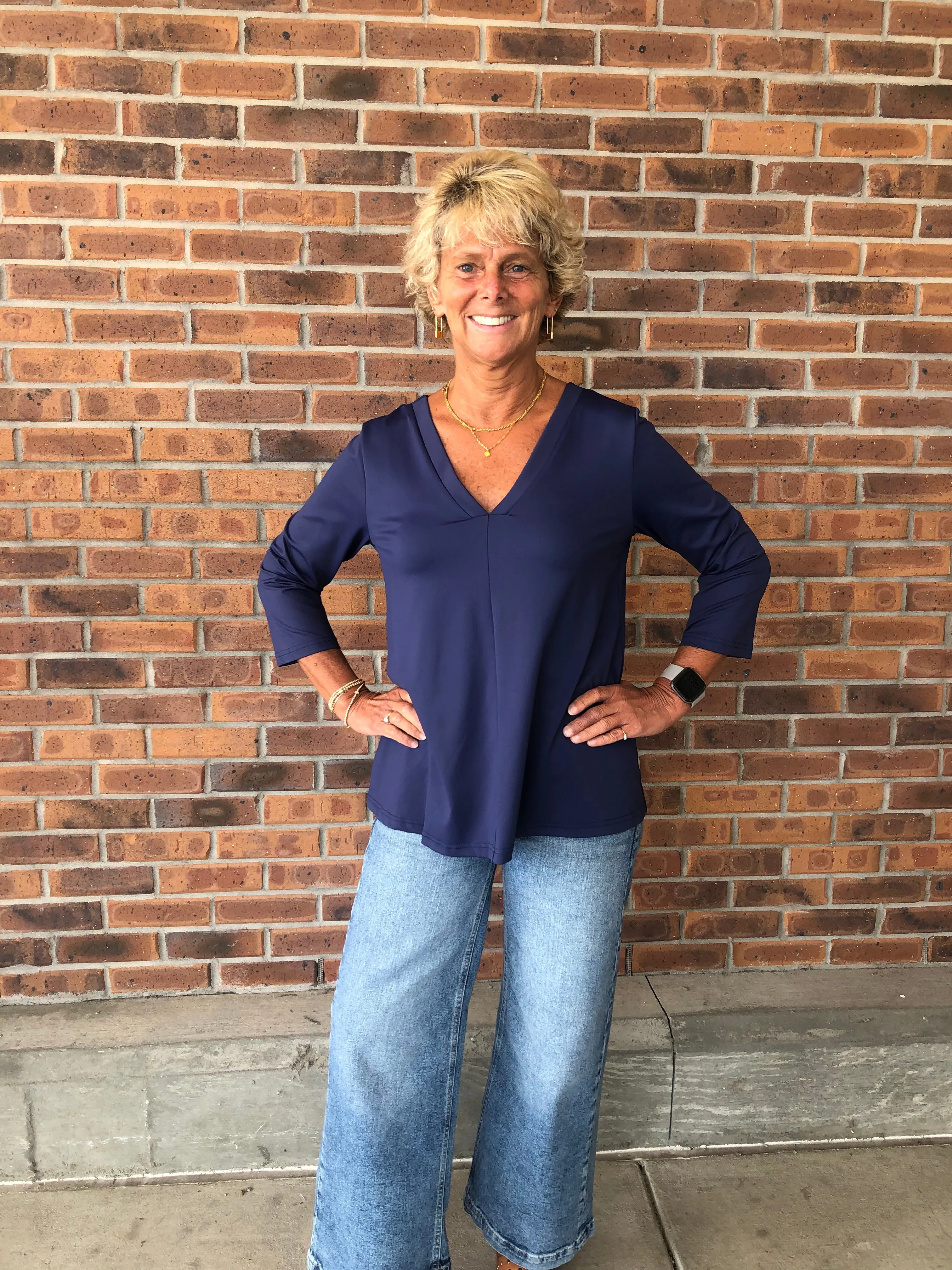 LuLu B Best Seller V-Neck 3/4 Sleeve Top