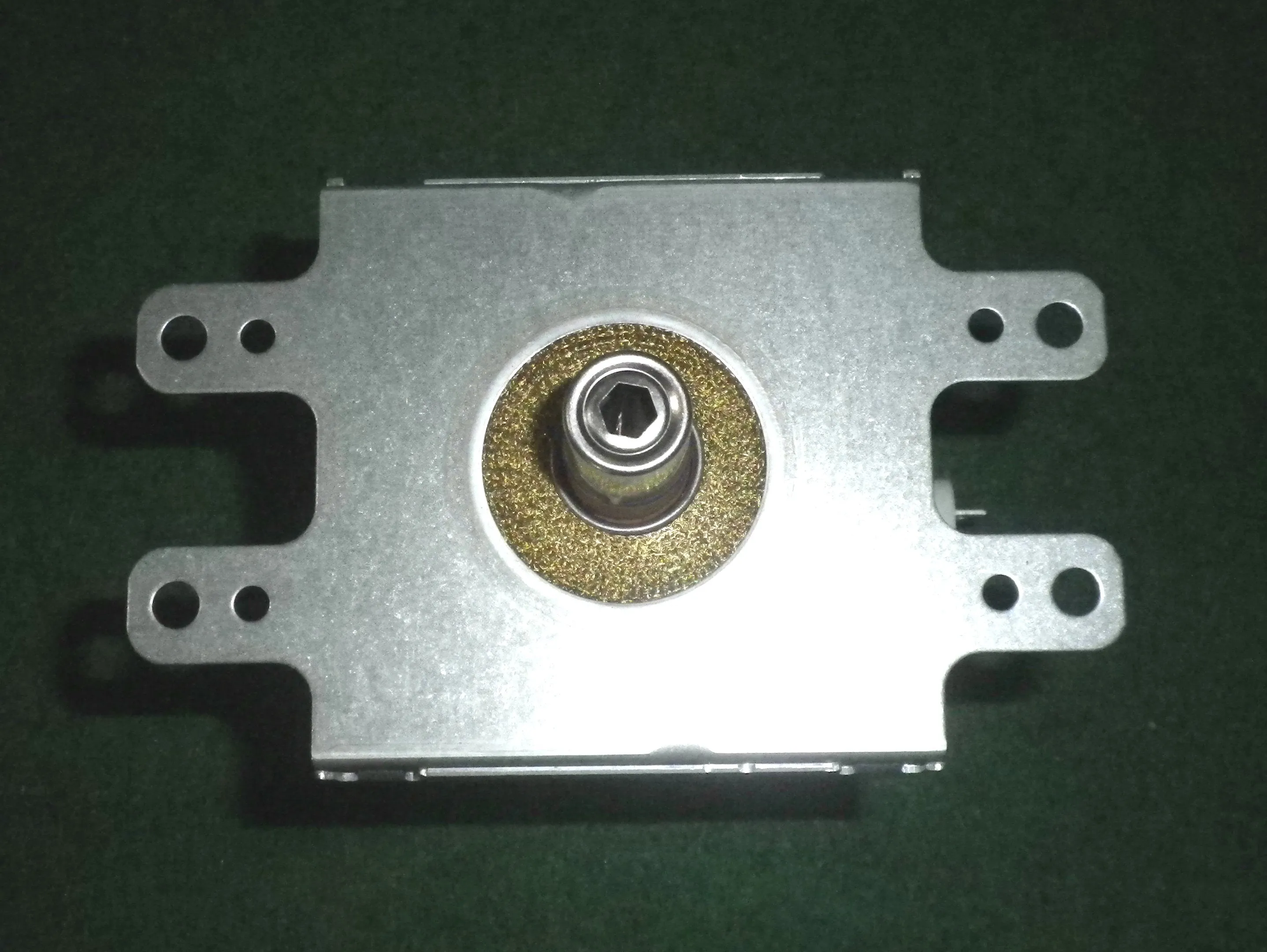 Magnetron Suits Some Sharp 800W, 850W Microwave Models - Part # MAG686, AM718