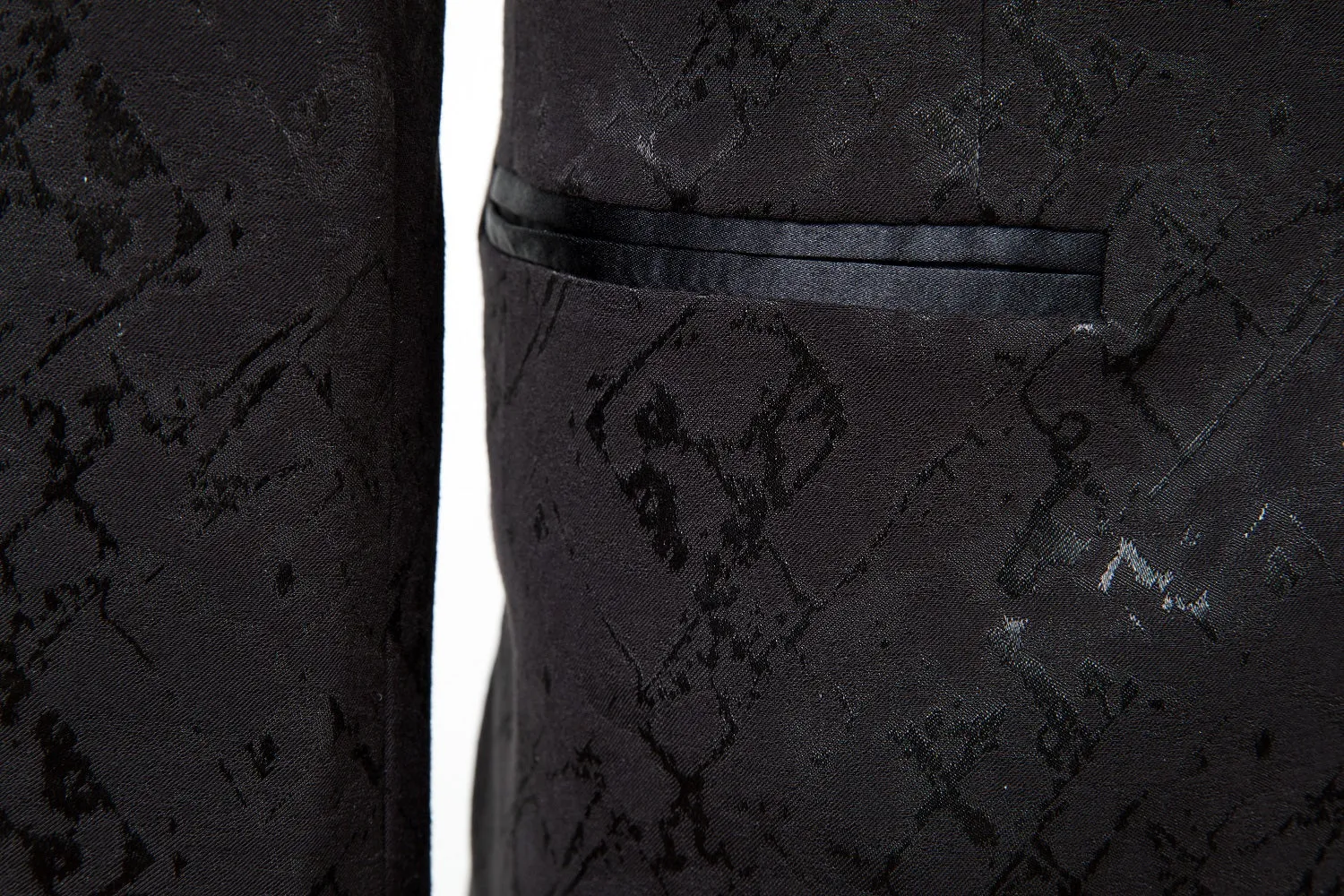 New Arrival Black Unique Patterned Party 3 Piece Men Suits