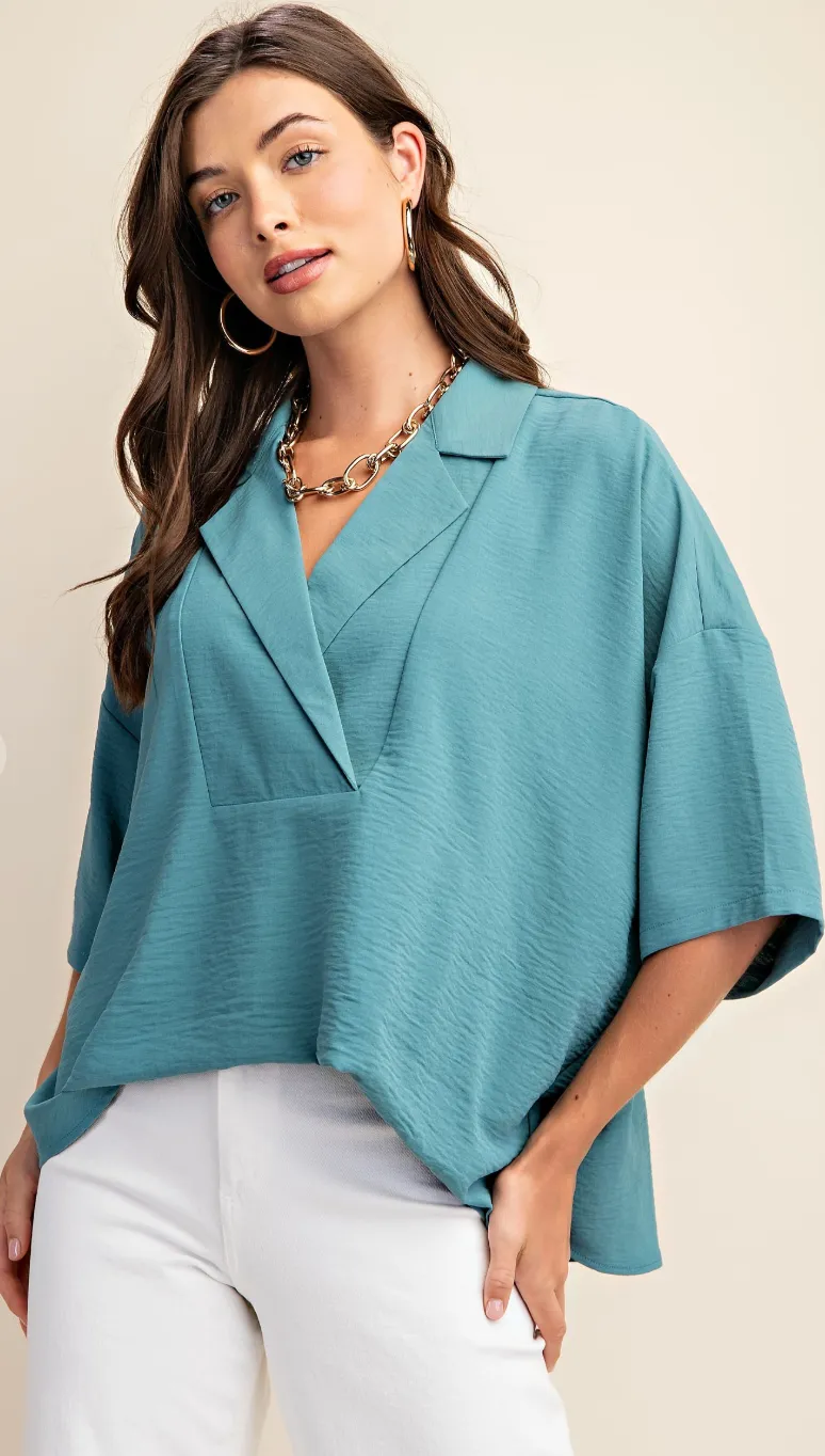 Pull On V-Neck Collared Top