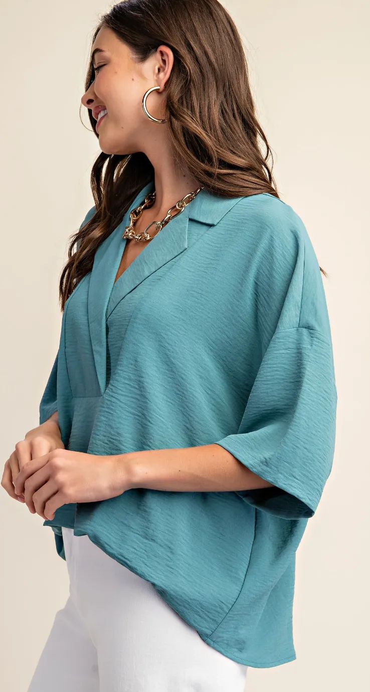 Pull On V-Neck Collared Top