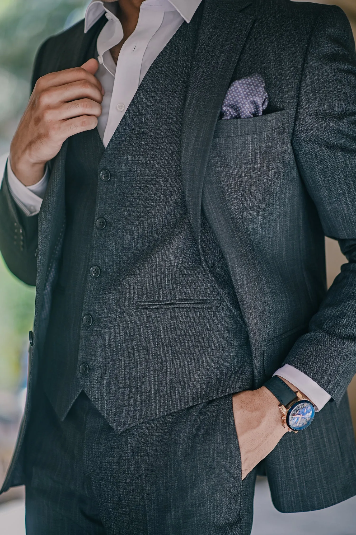 SHARP DARK GREY TEXTURED