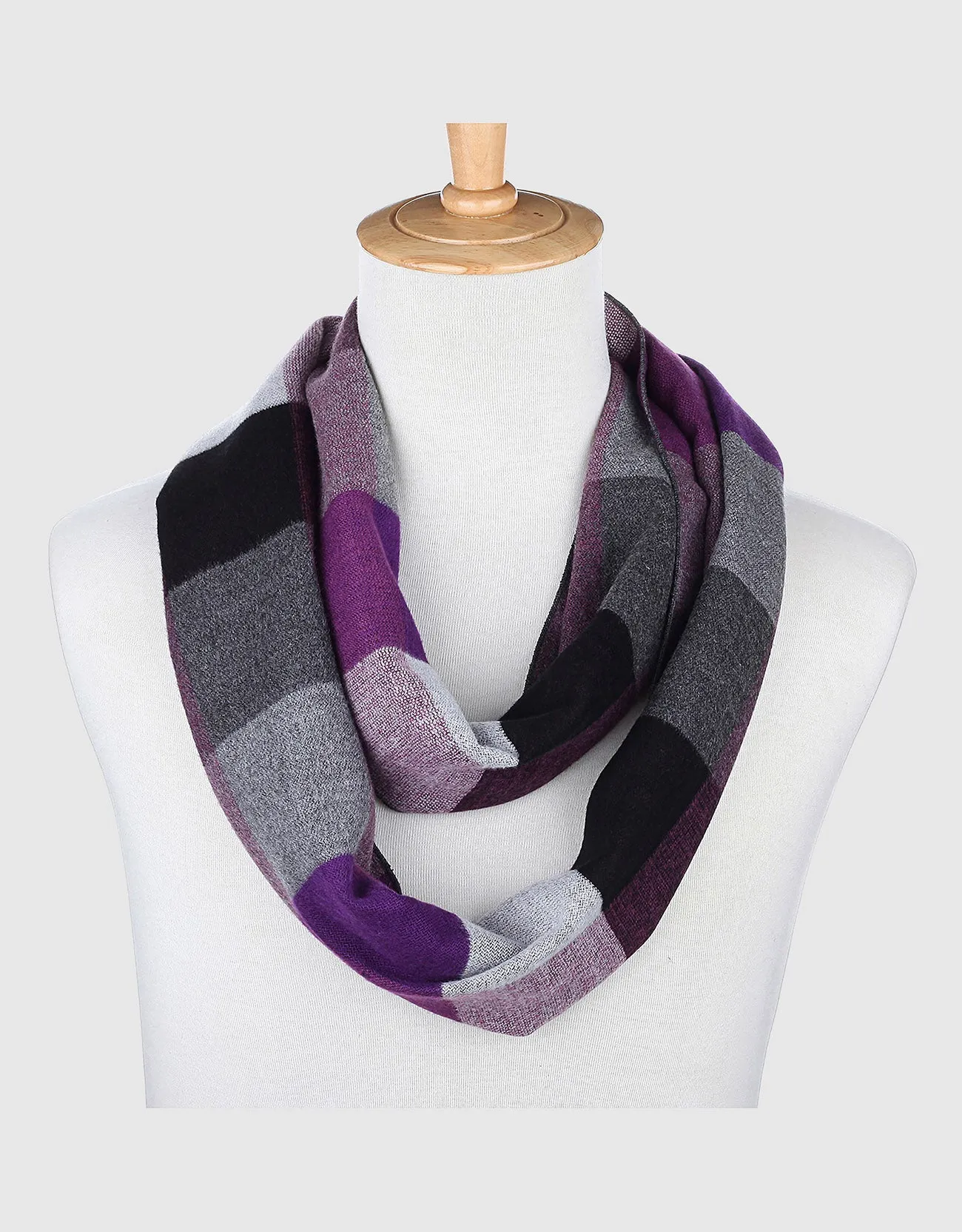 Women's Elegant Winter Scarf
