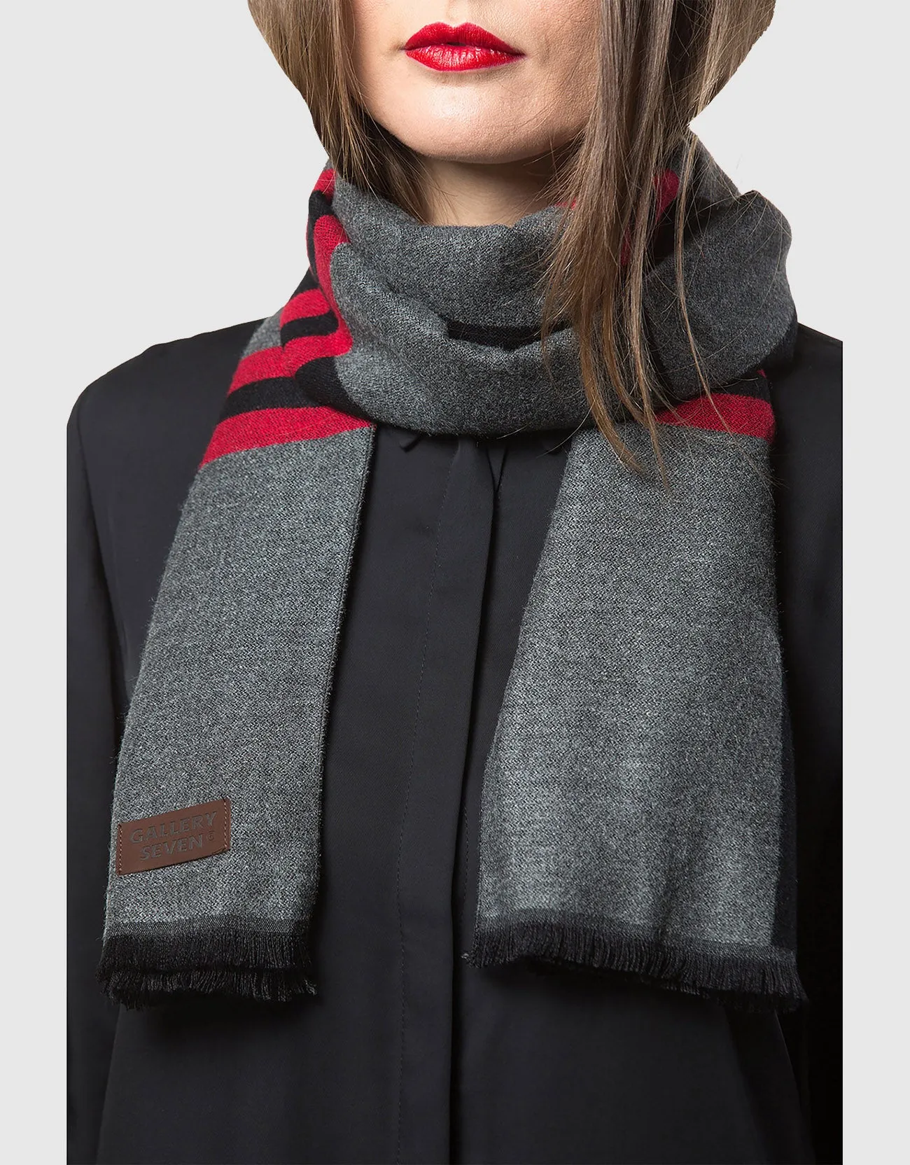 Women's Elegant Winter Scarf